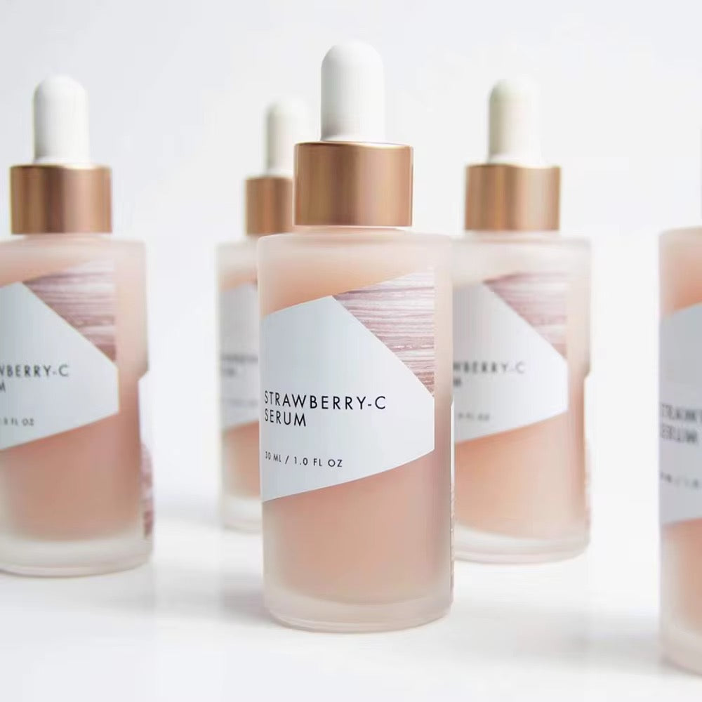STRAWBERRY + VITAMIN C FACE SERUM